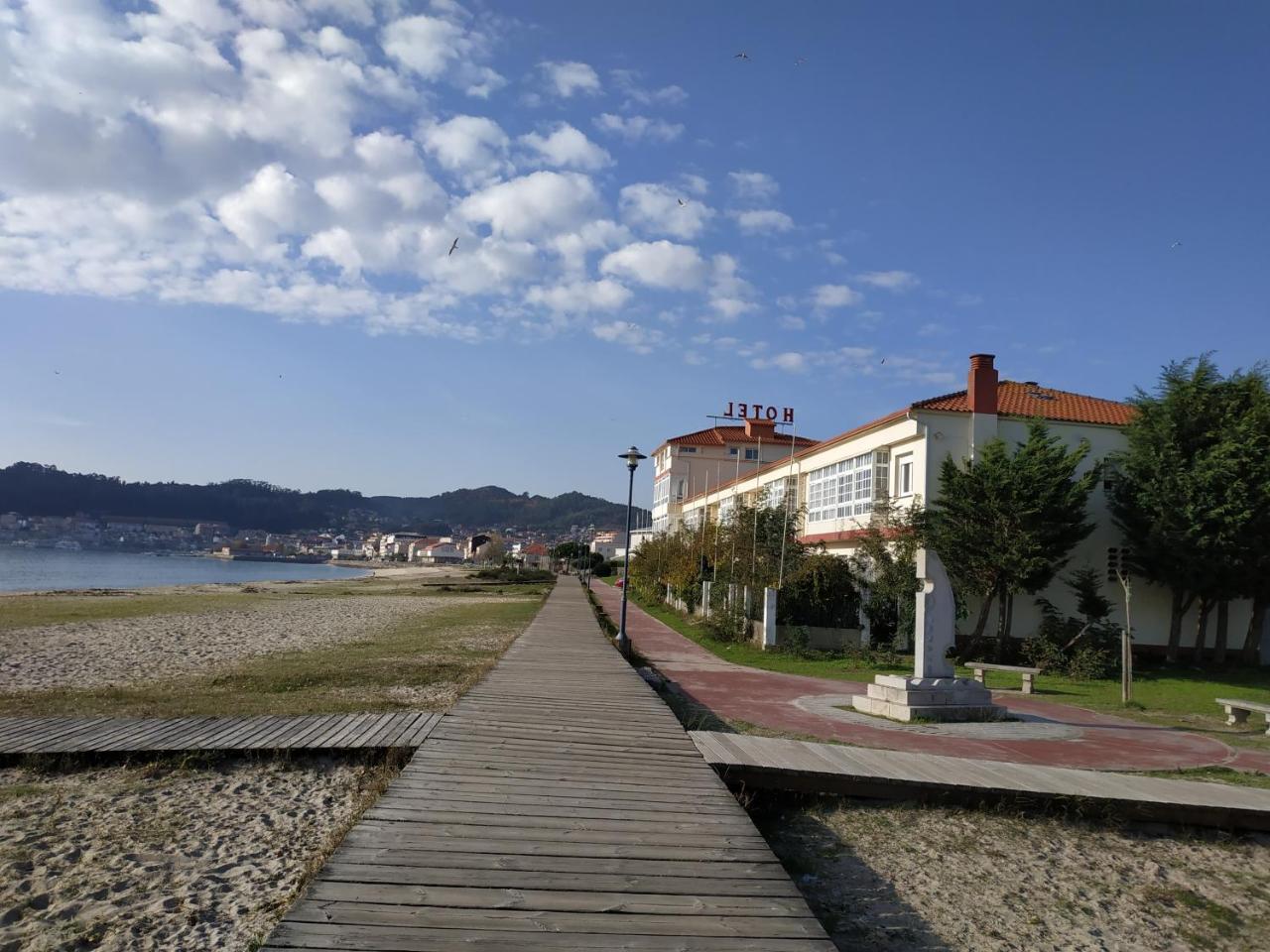 Hotel Playa Cangas do Morrazo Eksteriør billede